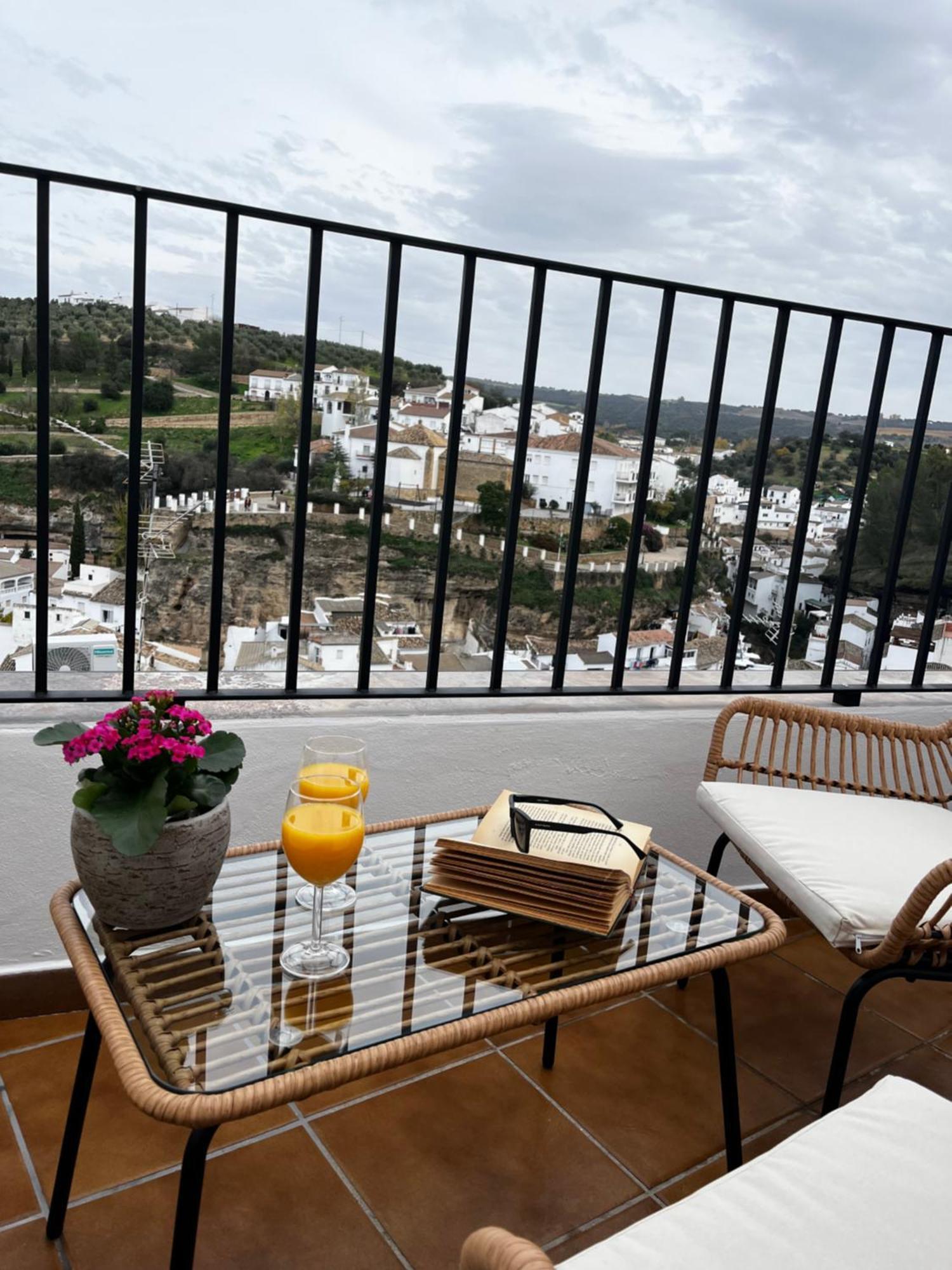Casa Rural Abril Setenil De Las Bodegas Экстерьер фото